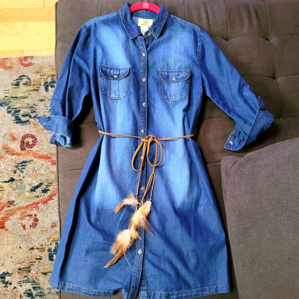 Stevie and Lindsay Light Denim Dress w/ Brown Belt-Large EUC